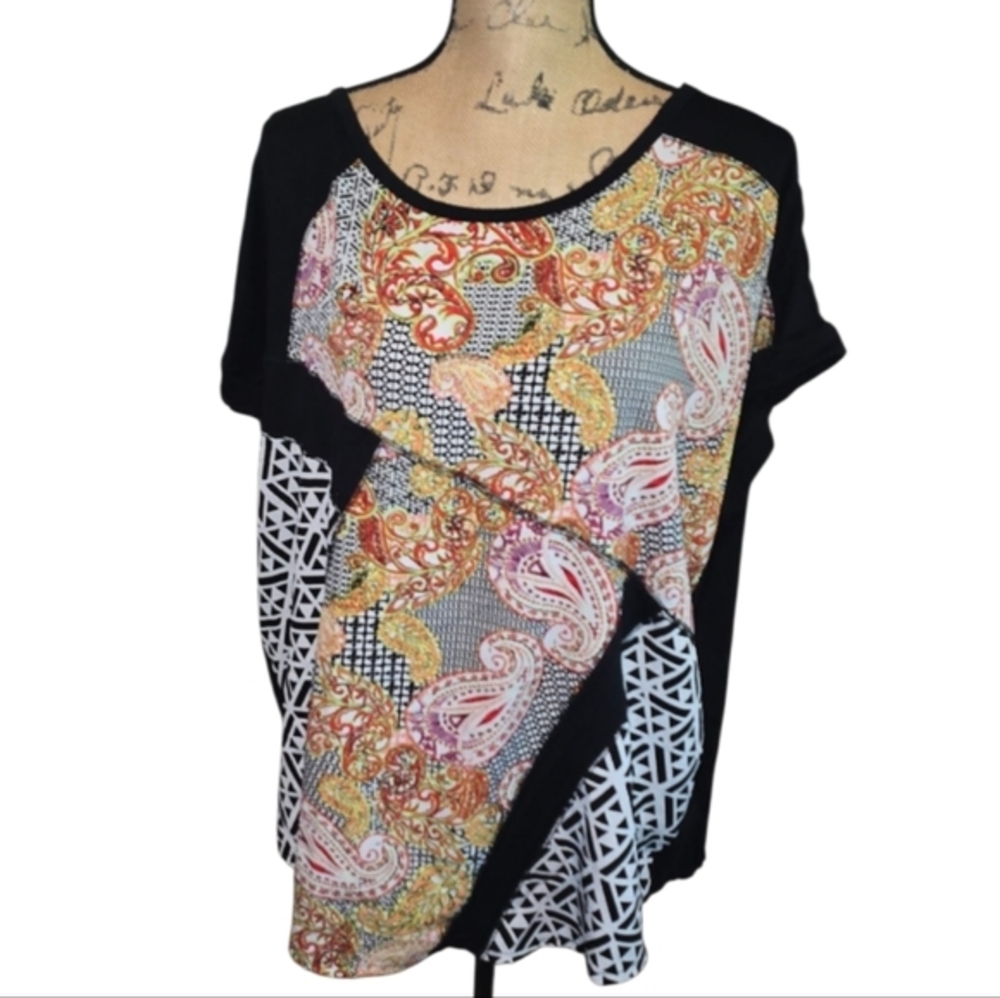 Lane Bryant Black and Orange Asymmetrica Patchworkl Graphic‎ Tee Plus Size 2X